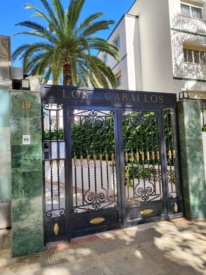 Los Caballos Vip Playa Levante بينايدورم المظهر الخارجي الصورة
