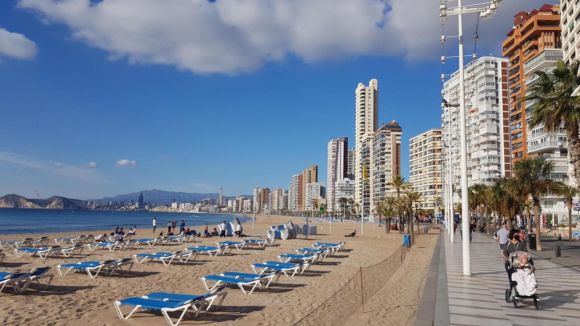 Los Caballos Vip Playa Levante بينايدورم المظهر الخارجي الصورة